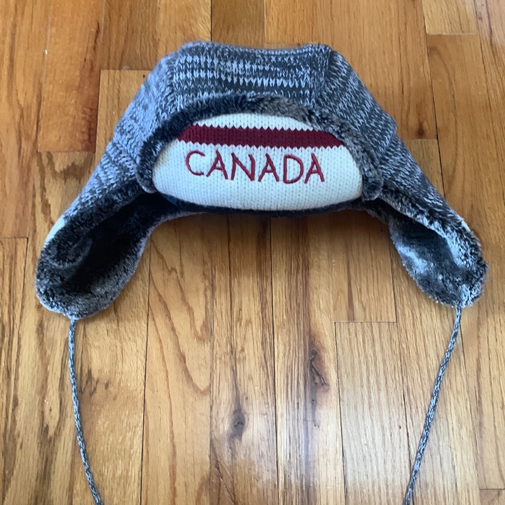 Canada Knit Trapper Hat with Faux Fur trim